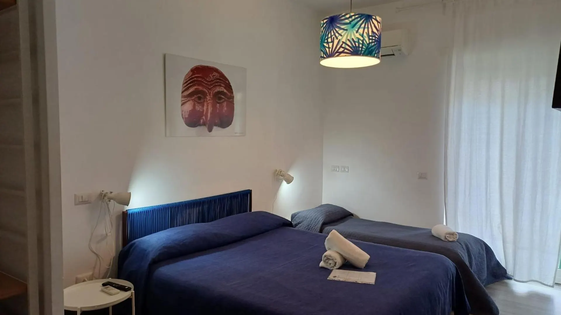 Nonna Pina Art Rooms contacts